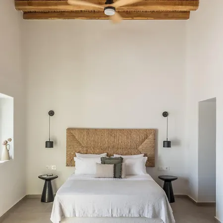 Saluti Da Stampalia Chora 3*